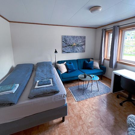 Privat Rom I Leilighet Hotel Сондал Екстериор снимка