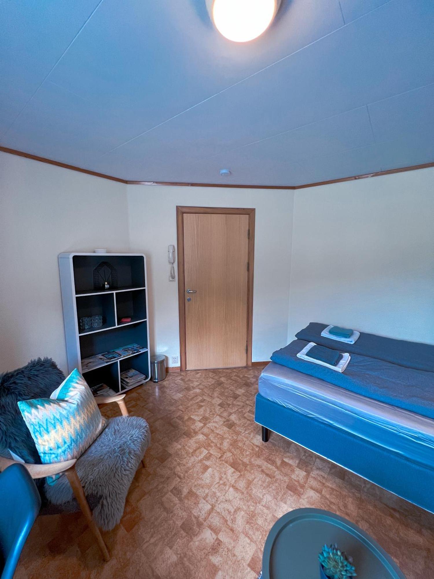 Privat Rom I Leilighet Hotel Сондал Екстериор снимка