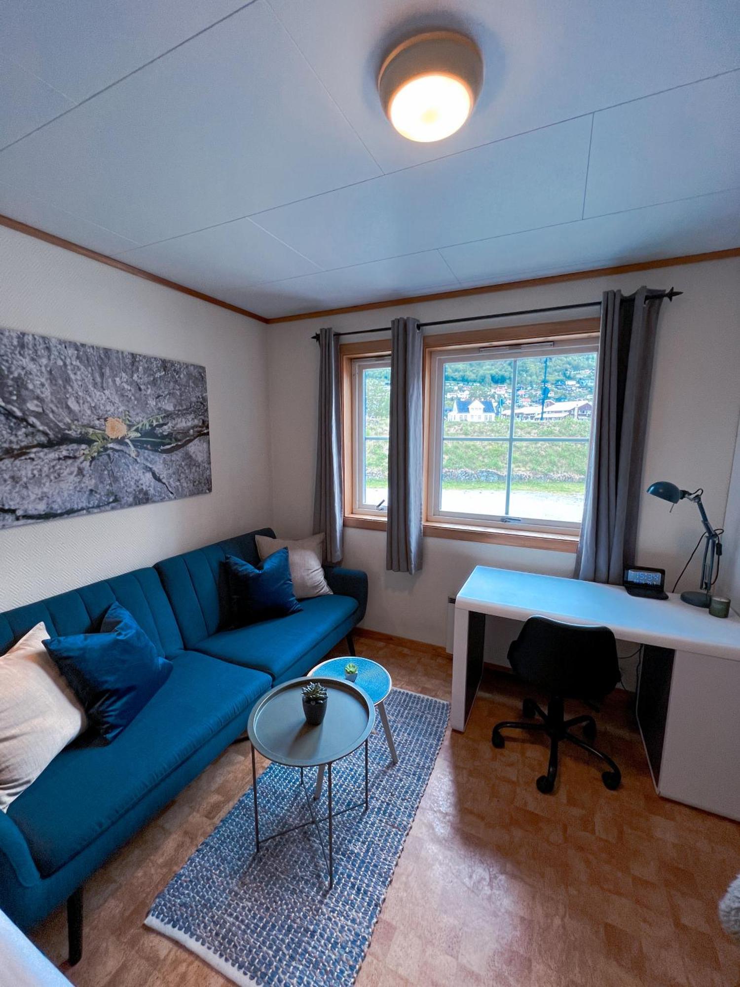 Privat Rom I Leilighet Hotel Сондал Екстериор снимка